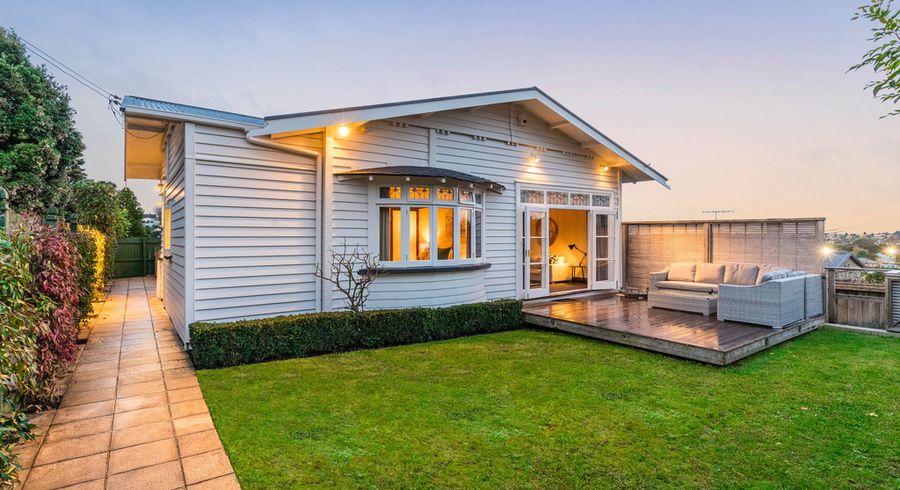  at 16 Haast Street, Remuera, Auckland