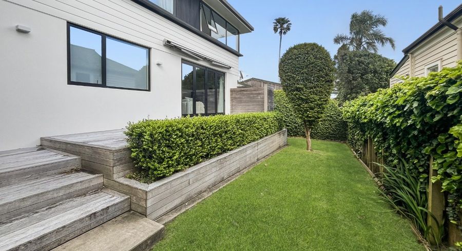  at 2/38 Seaview Road, Remuera, Auckland City, Auckland