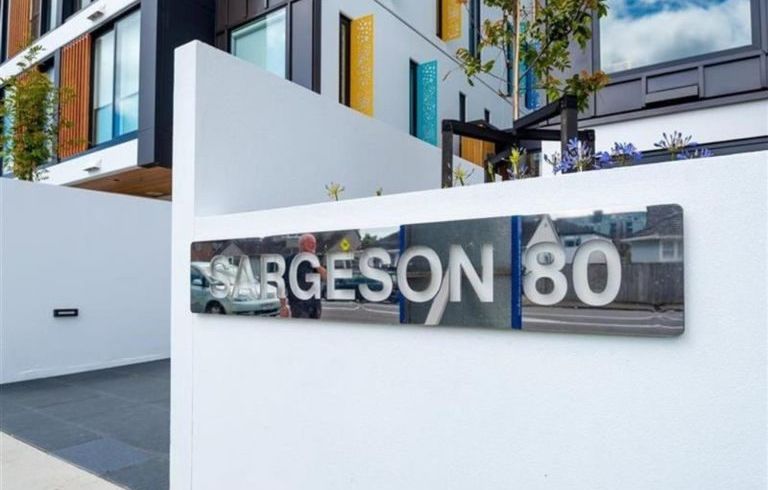  at 302/80 Anzac Street, Takapuna, North Shore City, Auckland