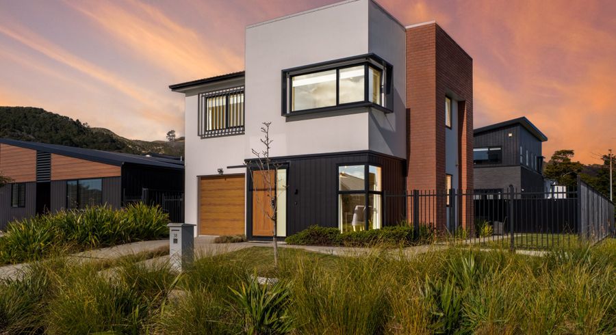  at 38 Mawai Hakona Drive, Wallaceville, Upper Hutt, Wellington