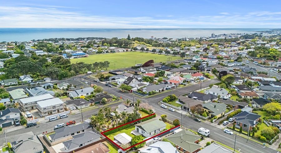  at 14 Sanders Avenue, Westown, New Plymouth, Taranaki