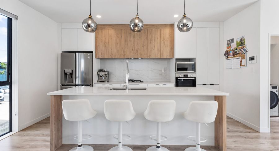  at 12 Nephrite Lane, Henderson, Waitakere City, Auckland