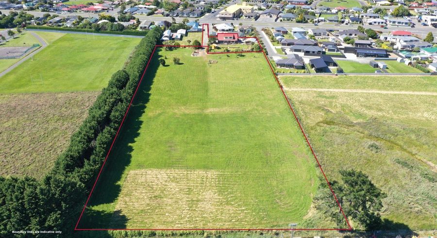  at 700 and 702 Tweed Street, Newfield, Invercargill, Southland