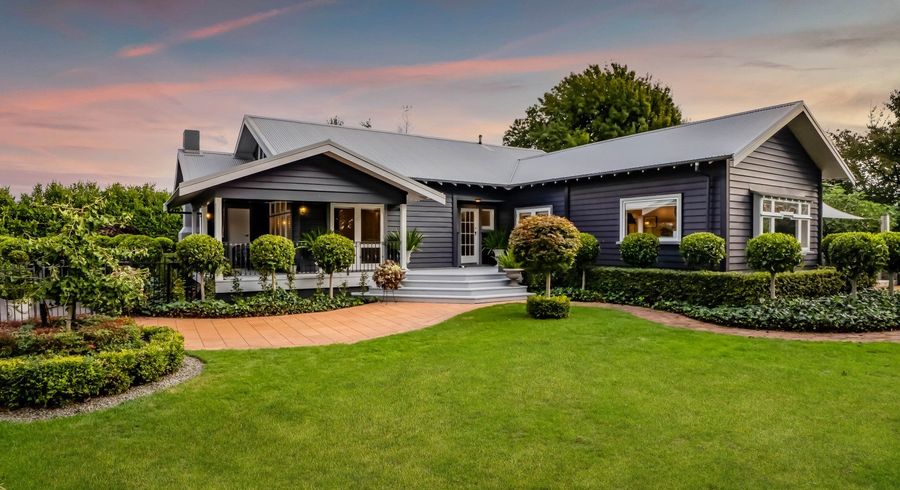  at 500 Richmond Road, Lepperton, New Plymouth, Taranaki