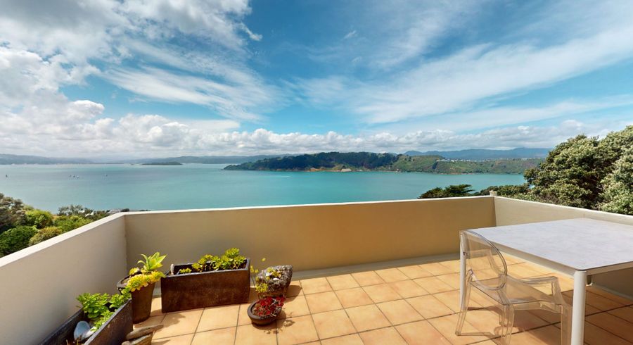  at 2/79 Grafton Road, Roseneath, Wellington