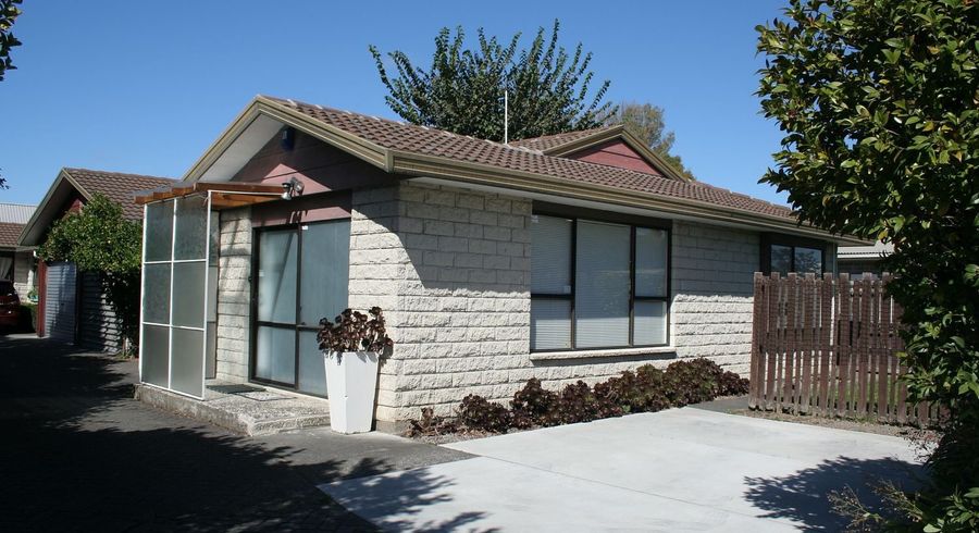  at 1/292 Greers Road, Bishopdale, Christchurch City, Canterbury