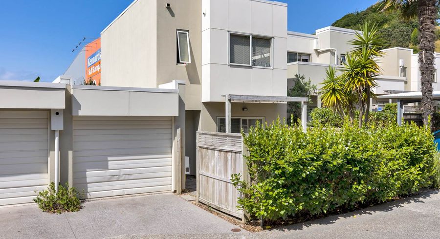  at 61/21 Hunters Park Drive, Three Kings, Auckland
