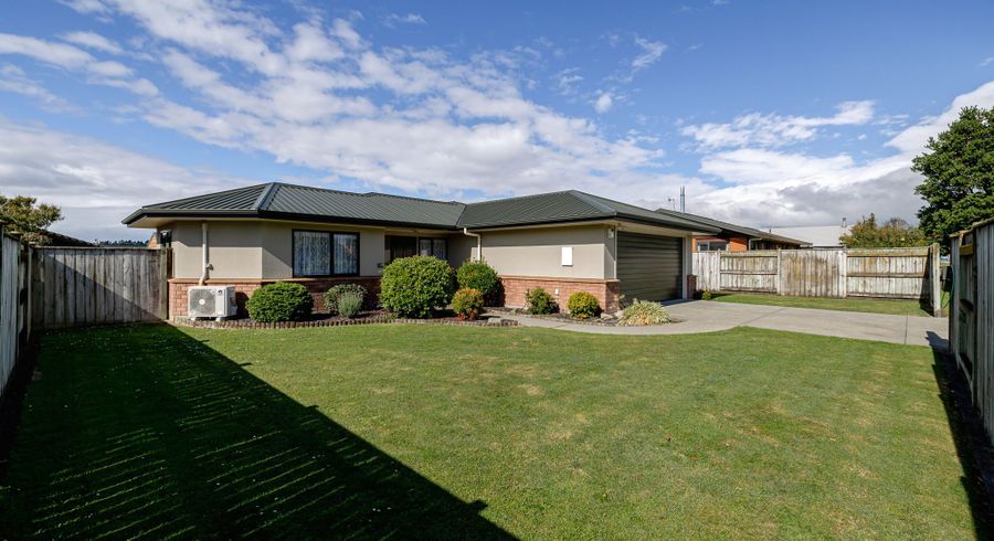  at 105 Summerhill Drive, Fitzherbert, Palmerston North, Manawatu / Whanganui