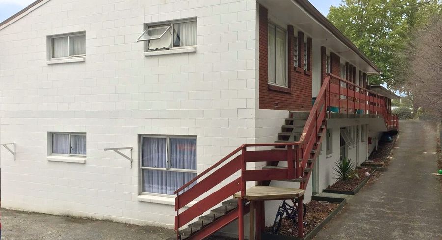  at 4/5a Moana Street, Frankton, Hamilton, Waikato