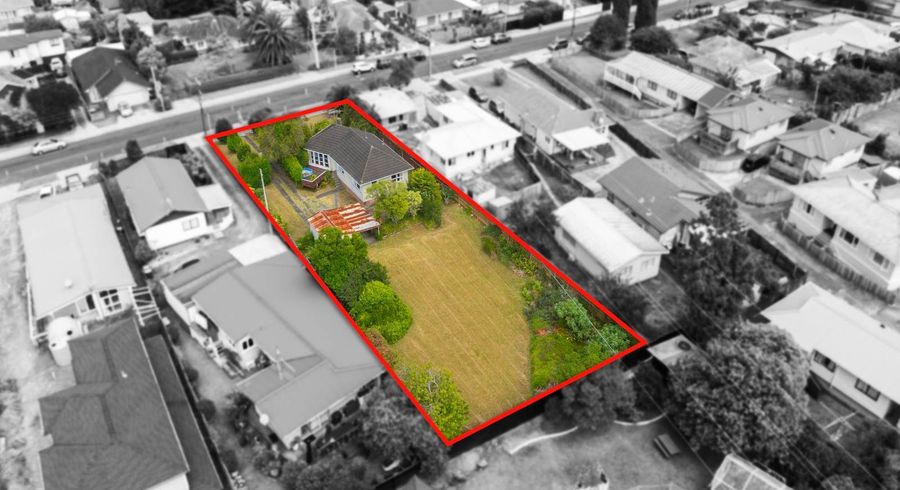  at 74 Roberts Road, Te Atatu South, Waitakere City, Auckland