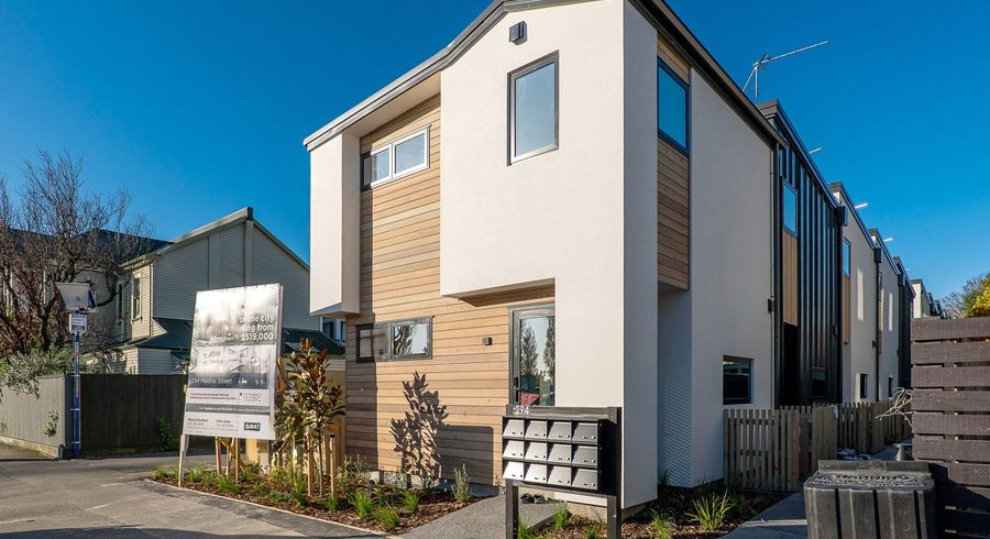  at 3-4/294 Madras Street, City Centre, Christchurch City, Canterbury