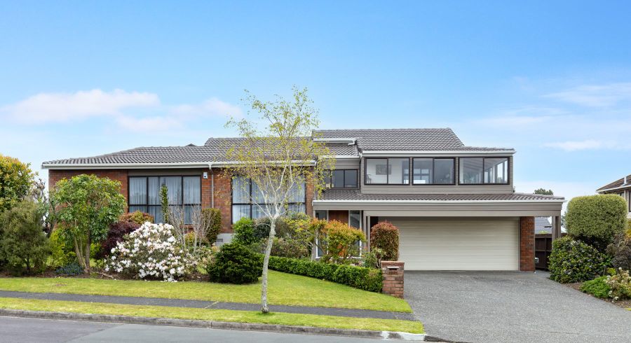  at 16 Renoir Street, West Harbour, Auckland