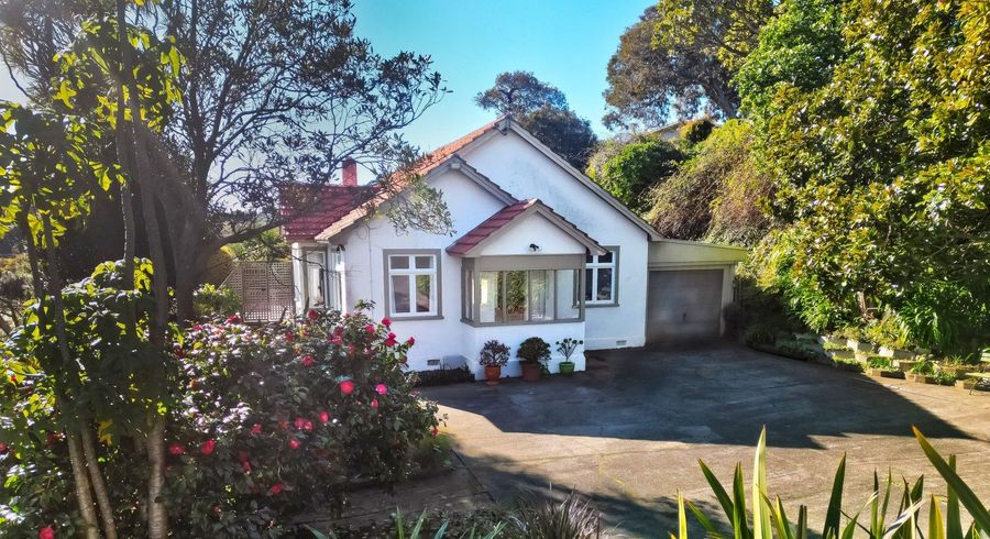  at 11 Hipango Terrace, Durie Hill, Whanganui