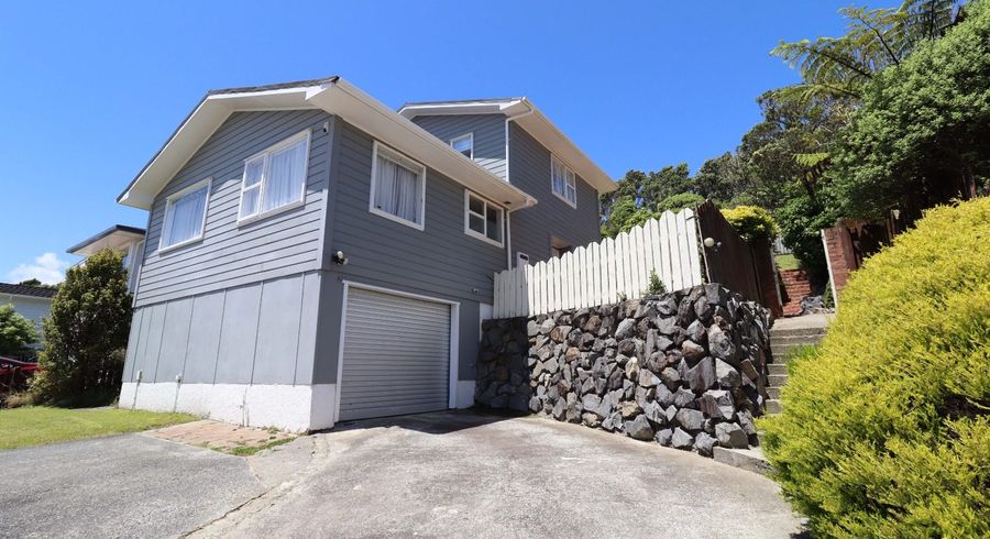  at 124 Major Drive, Kelson, Lower Hutt, Wellington
