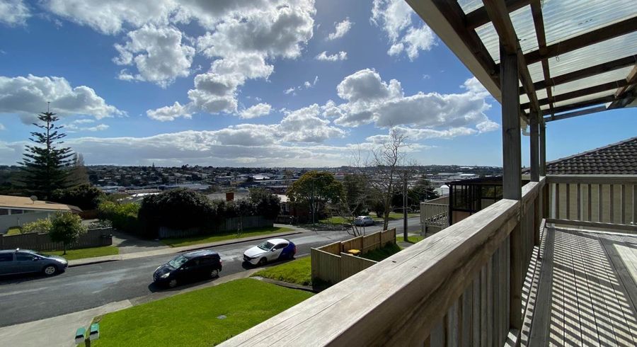 at 22 Anne Road, Hillcrest, North Shore City, Auckland