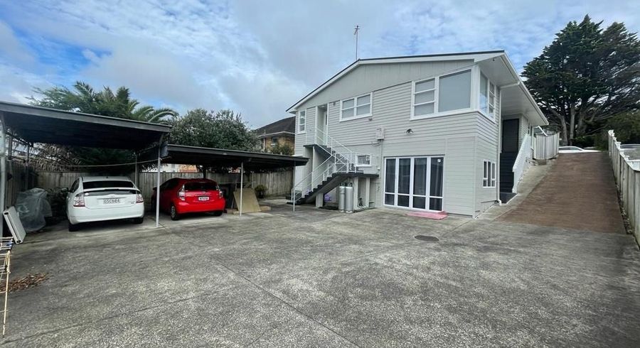  at 18 Subritzky Avenue, Mount Roskill, Auckland