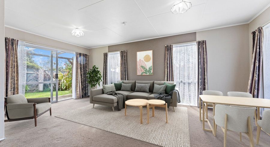  at 2 Havelock Avenue, Highbury, Palmerston North