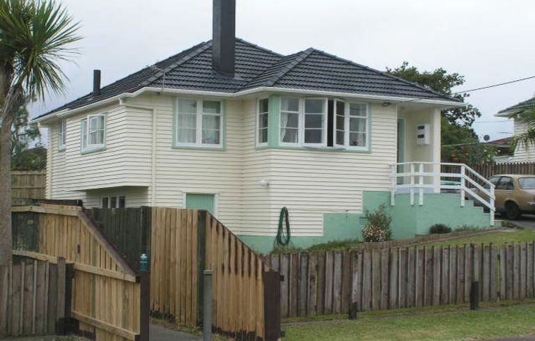  at 3 Marsden Street, Hauraki, North Shore City, Auckland