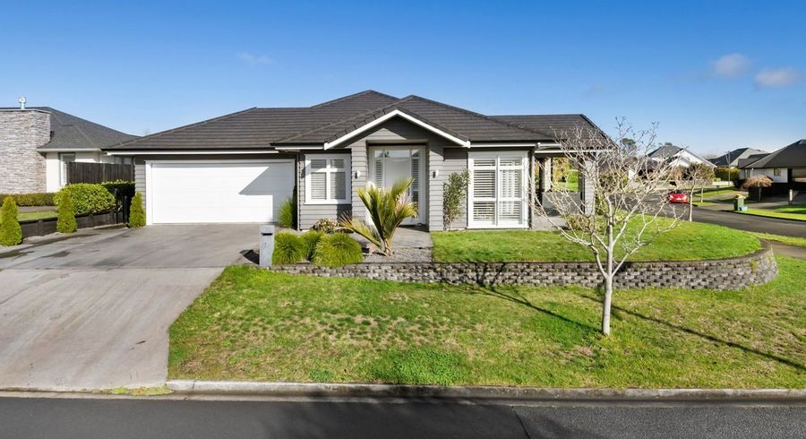  at 2 Audrey Place, Flagstaff, Hamilton