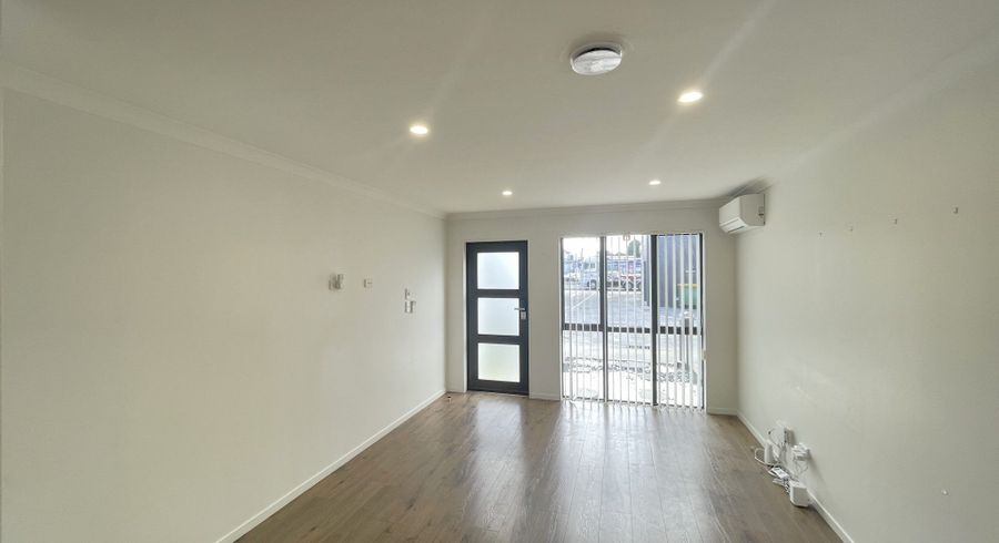  at 9 Lovely Lane, Manurewa, Manukau City, Auckland