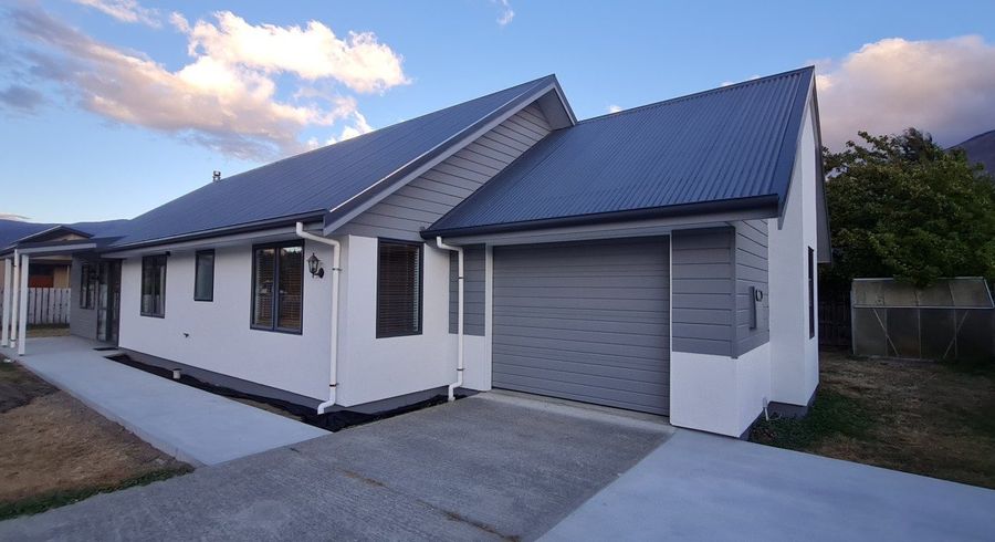  at 14 Mavora Road, Lake Hayes, Queenstown