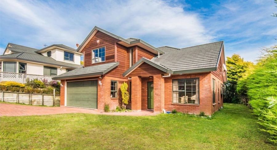  at 7 White Pine Avenue, Woodridge, Wellington, Wellington