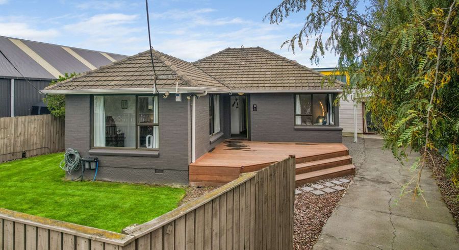  at 8 Hart Street, Woolston, Christchurch