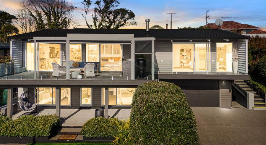  at 1 Charles Dickens Drive, Mellons Bay, Manukau City, Auckland