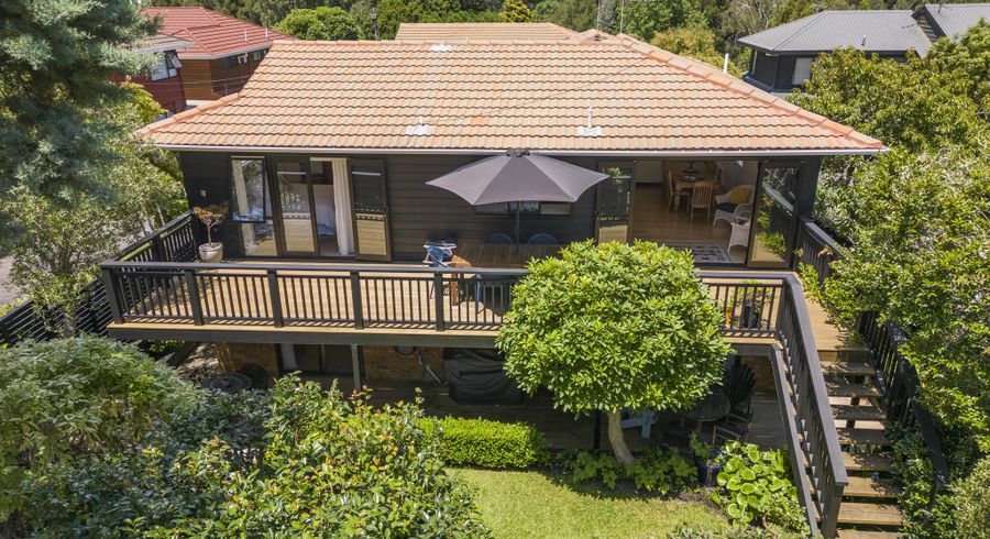  at 1/16 Channel View Road, Campbells Bay, Auckland