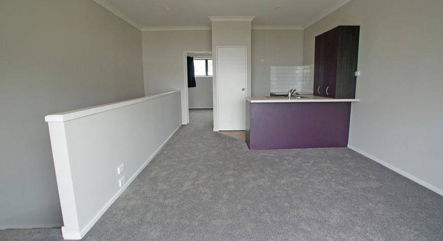  at 15C Hood Street, Hamilton Central, Hamilton