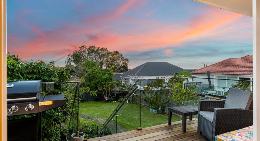  at 56 Lake Road, Devonport, North Shore City, Auckland