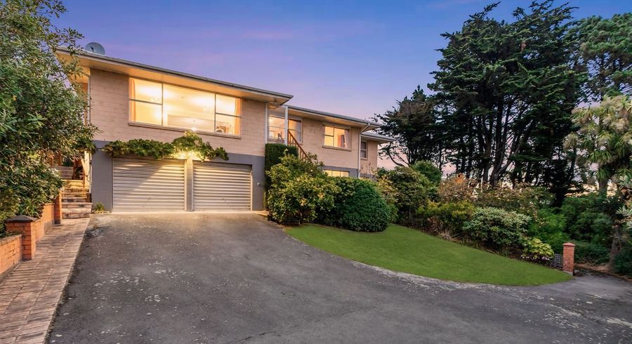  at 196 Dyers Pass Road, Cashmere, Christchurch City, Canterbury