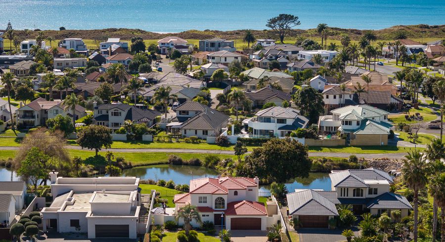  at 6 Sovereign Drive, Papamoa, Tauranga, Bay Of Plenty