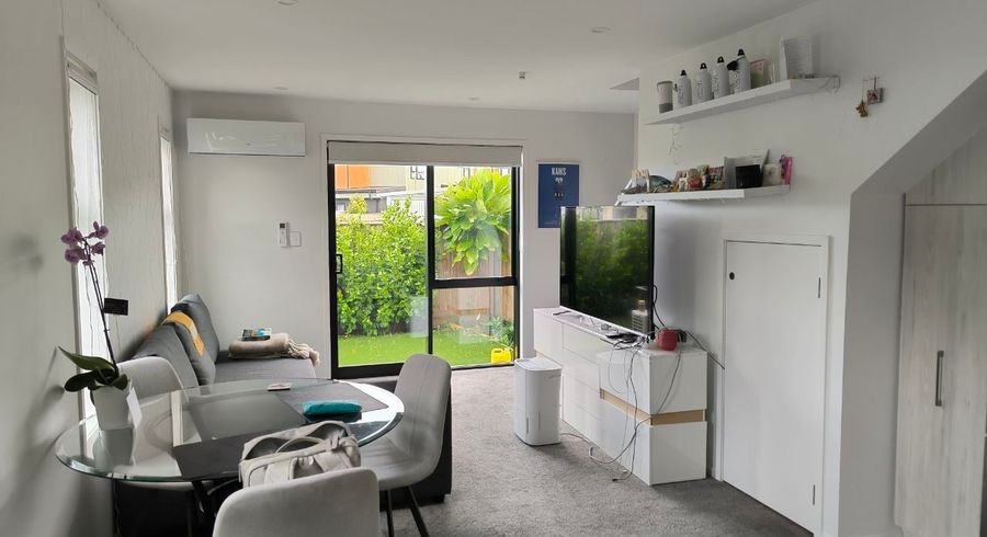  at 7/4 Johnston Grove, Taita, Lower Hutt, Wellington