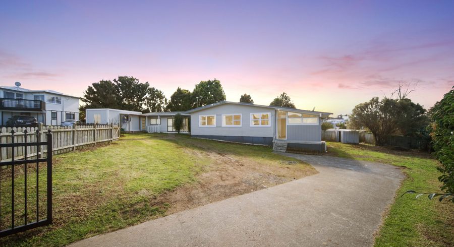  at 5 Rondorlyn Place, Manurewa, Manukau City, Auckland