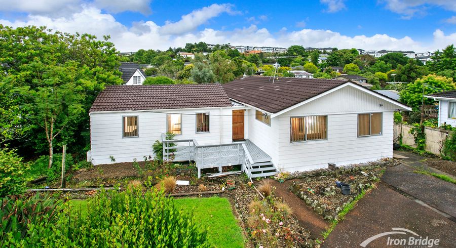  at 57 Glenvar Road, Torbay, Auckland