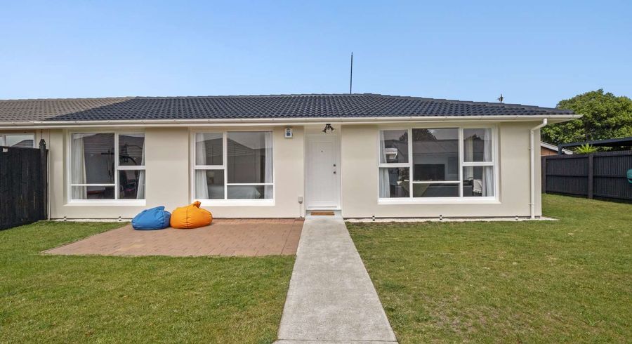  at 2/161 Beach Road, North New Brighton, Christchurch