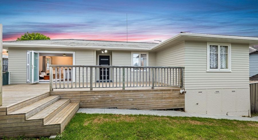  at 97 Metcalfe Road, Ranui, Waitakere City, Auckland