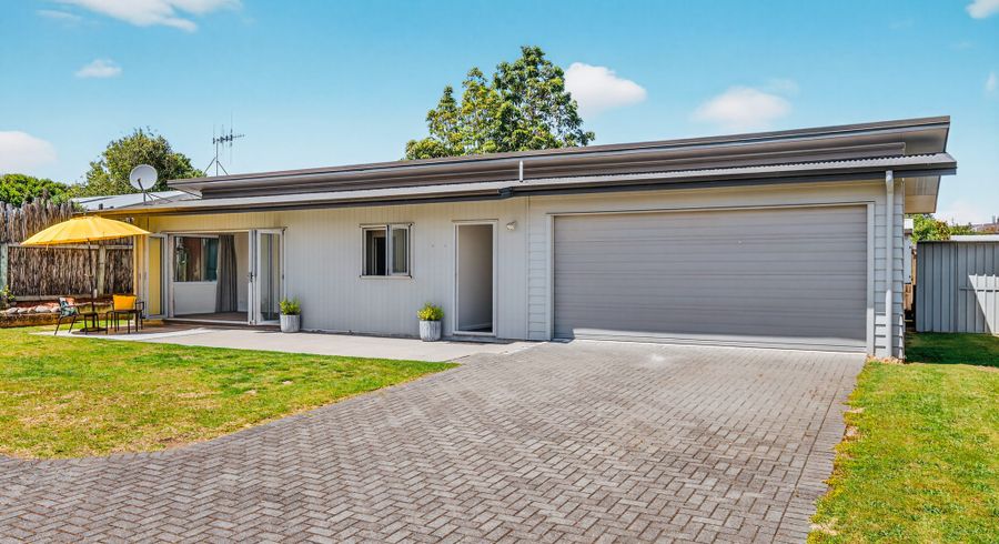  at 2/18 Frederick Street, Two Mile Bay, Taupo, Waikato