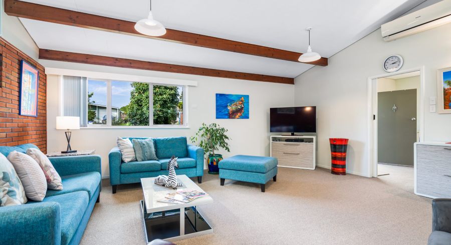  at 21 Fairway Drive, Kamo, Whangarei