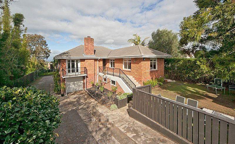  at 11 Korokino, Greenlane, Auckland City, Auckland