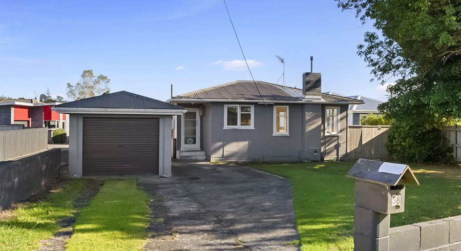  at 38 Doralto Road, Frankleigh Park, New Plymouth