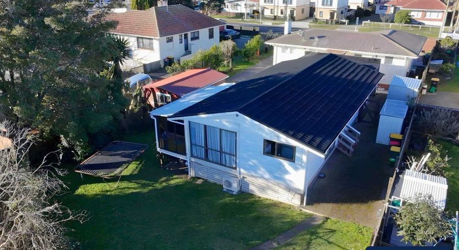  at 2/3 Rogers Road, Manurewa, Manukau City, Auckland