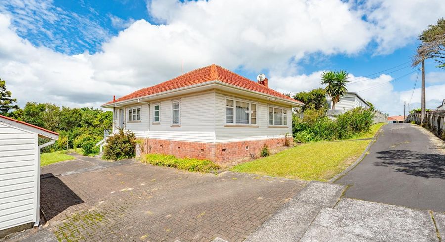  at 35 Matata Street, Blockhouse Bay, Auckland City, Auckland