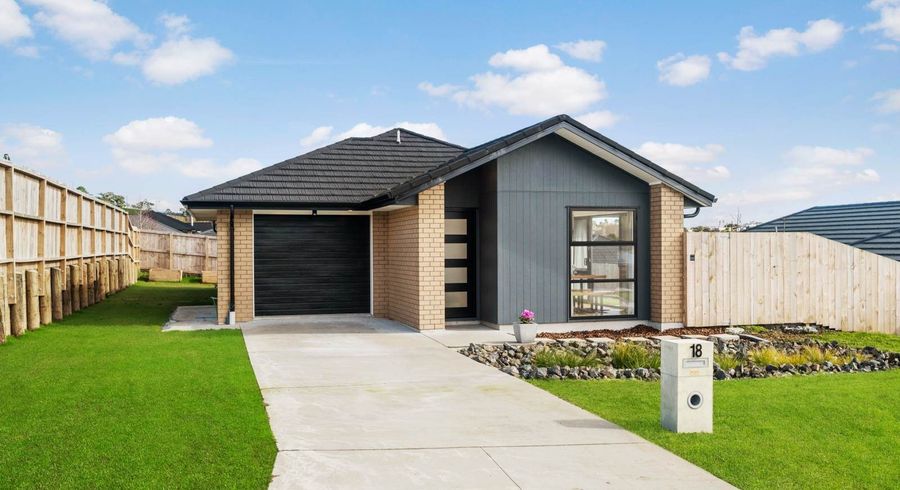  at 18 Minerva Avenue, Helensville, Helensville
