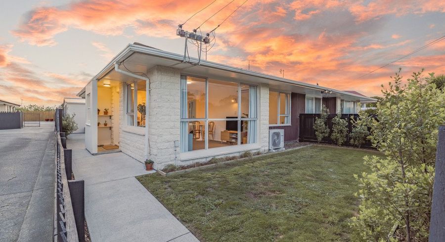  at 2/136 Pine Avenue, South New Brighton, Christchurch City, Canterbury