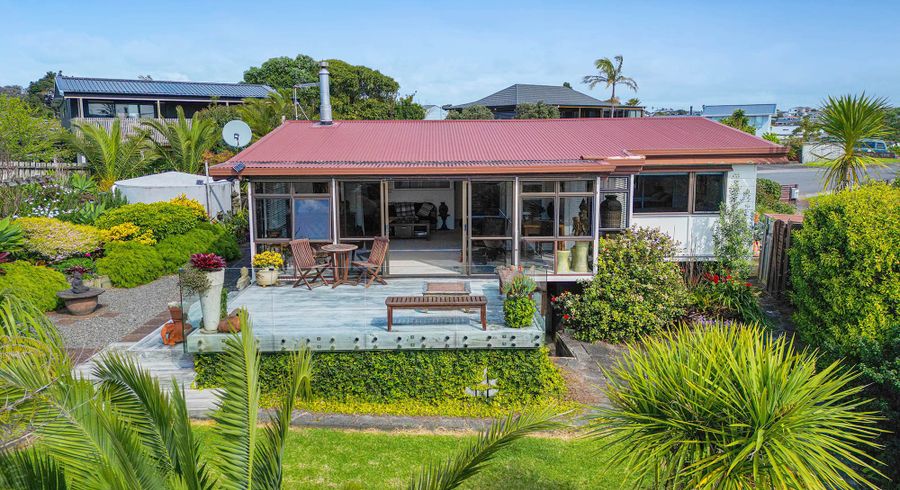  at 39 Zealandia Road, Manly, Whangaparaoa