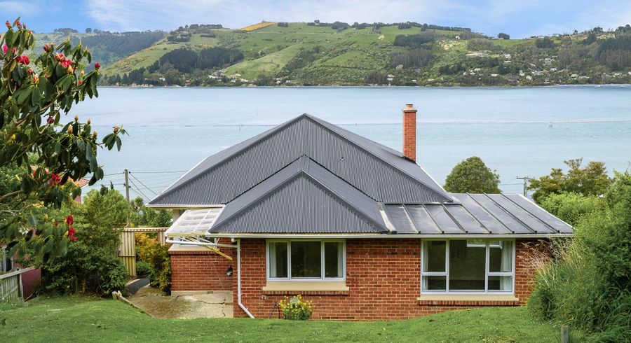  at 5 Totara, Ravensbourne, Dunedin, Otago