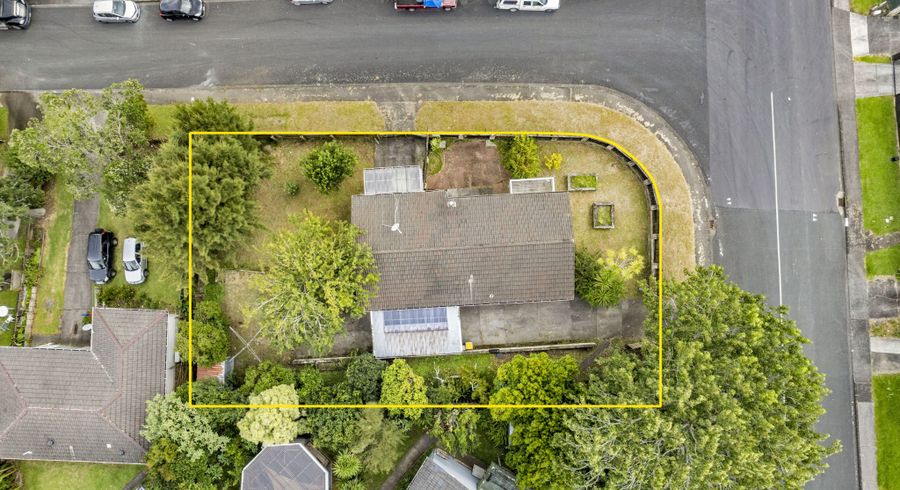  at 22 Redwood Drive, Massey, Auckland