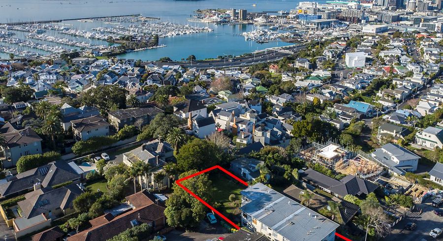  at 8/2 Westwood Terrace, Ponsonby, Auckland